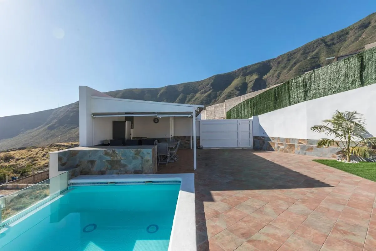 Jvg Villas - Villa Carolina Güimar 0*,